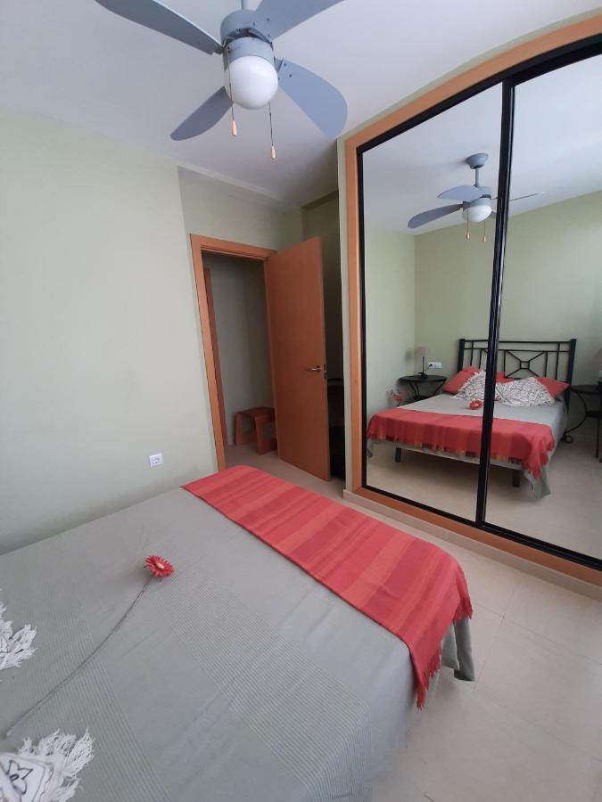 דירות סהרה דה לוס אטונס Moderno Atico Junto Al Mar En Zahara Pueblo מראה חיצוני תמונה