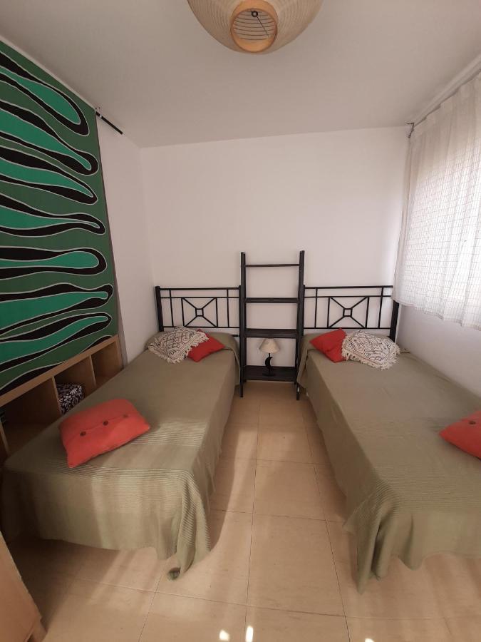 דירות סהרה דה לוס אטונס Moderno Atico Junto Al Mar En Zahara Pueblo מראה חיצוני תמונה