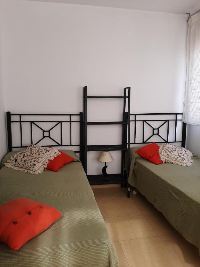 דירות סהרה דה לוס אטונס Moderno Atico Junto Al Mar En Zahara Pueblo מראה חיצוני תמונה